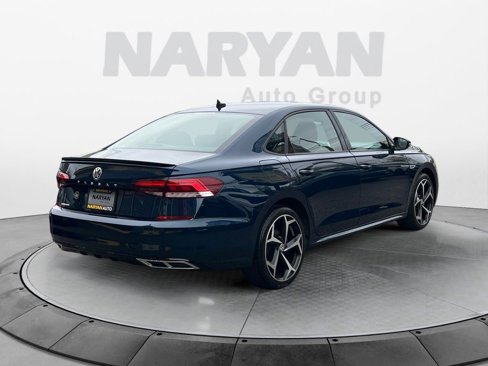 Used 2021 Volkswagen Passat 2.0T R-Line image 8