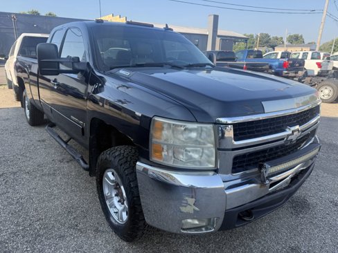 Used 2007 Chevrolet Silverado 2500 LT image 1