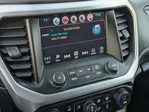 Used 2019 GMC Acadia SLT image 14