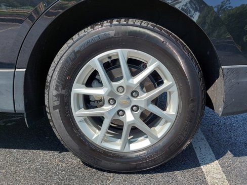 Used 2024 Chevrolet Equinox LS w/ LS Convenience Package image 31
