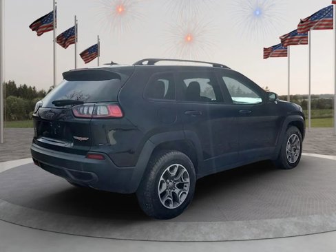 Used 2021 Jeep Cherokee Trailhawk image 8