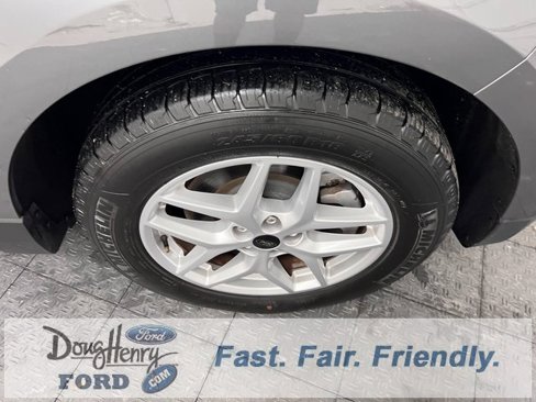 Used 2023 Ford Edge SEL image 16