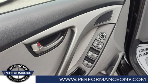 Used 2016 Hyundai Elantra SE image 11