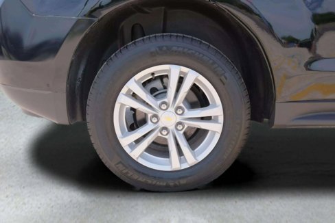 Used 2017 Chevrolet Equinox LS image 44