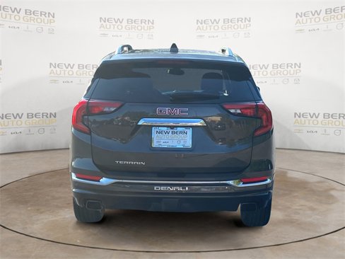 Used 2019 GMC Terrain Denali w/ Driver Alert Package II image 4