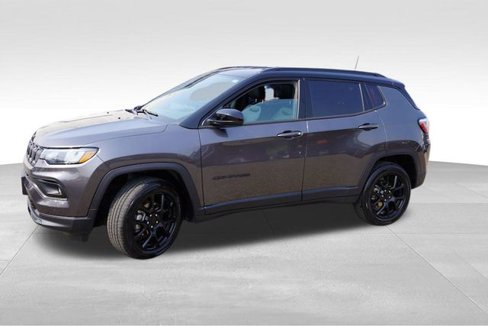 Certified 2022 Jeep Compass Altitude w/ Convenience Group image 11