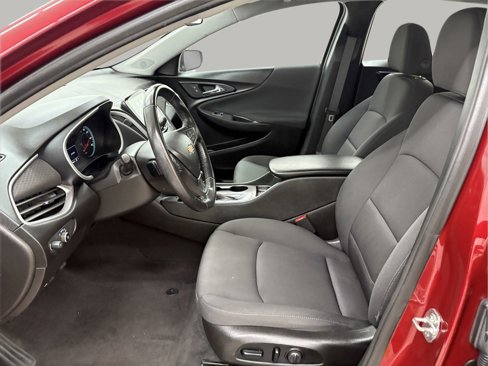 Used 2021 Chevrolet Malibu RS image 8