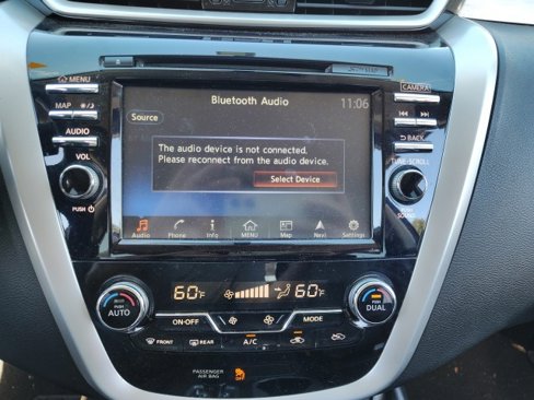 Used 2015 Nissan Murano SL w/ Cargo Package w/Cover image 22