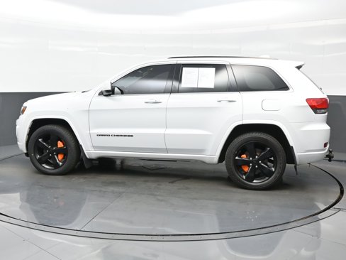 Used 2015 Jeep Grand Cherokee Altitude image 3