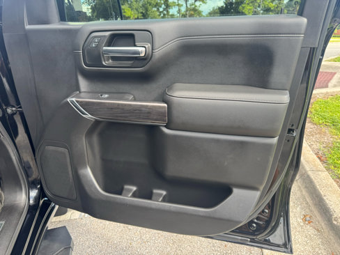 Used 2019 Chevrolet Silverado 1500 LTZ w/ LTZ Plus Package image 31