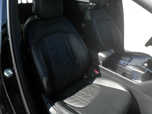 Used 2025 Kia Sportage X-Line w/ Premium Package image 26