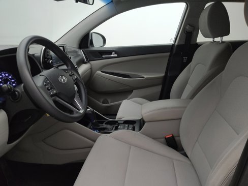 Used 2019 Hyundai Tucson SE image 17