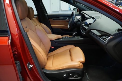 Used 2021 Cadillac CT5 V w/ Platinum Package image 17