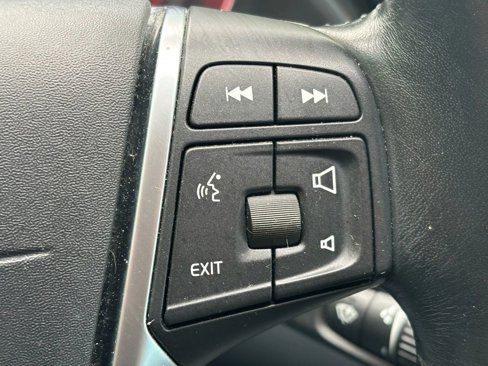 Used 2018 Volvo S60 T5 Inscription image 49