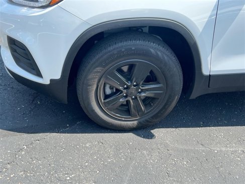 Certified 2022 Chevrolet Trax LT w/ LT Convenience Package image 30