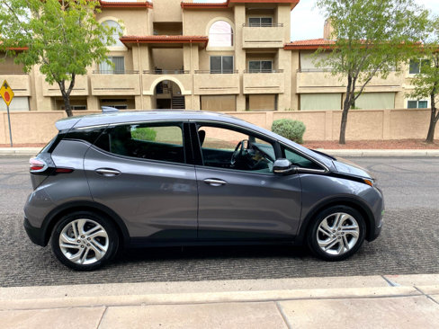 Used 2023 Chevrolet Bolt LT image 4