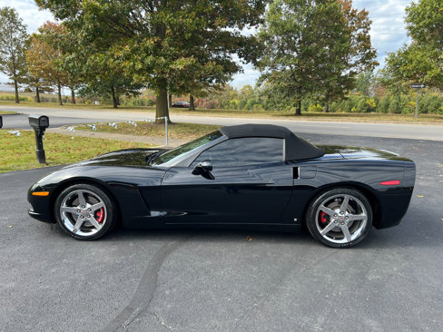 Used 2008 Chevrolet Corvette Convertible w/ Preferred Equipment Group image 9