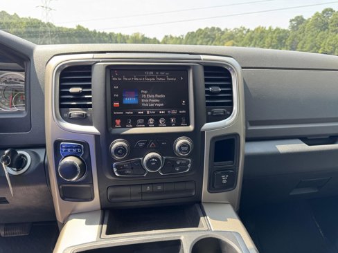 Used 2014 RAM 1500 Big Horn image 5