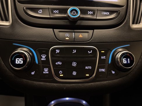 Used 2023 Chevrolet Malibu LT image 20