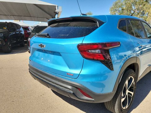 Used 2025 Chevrolet Trax RS image 19