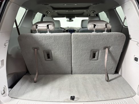 Used 2019 GMC Acadia SLT image 17