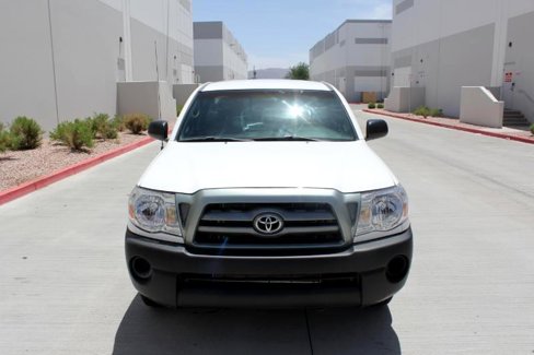 Used 2010 Toyota Tacoma 2WD Regular Cab image 2