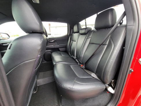 Used 2020 Toyota Tacoma 4x4 Double Cab image 30