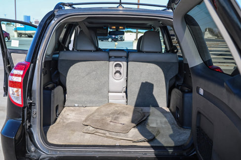Used 2011 Toyota RAV4 Limited image 24