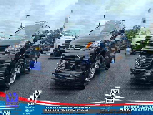 Used 2020 Chevrolet Trax LS w/ Tint and Cruise Package image 4