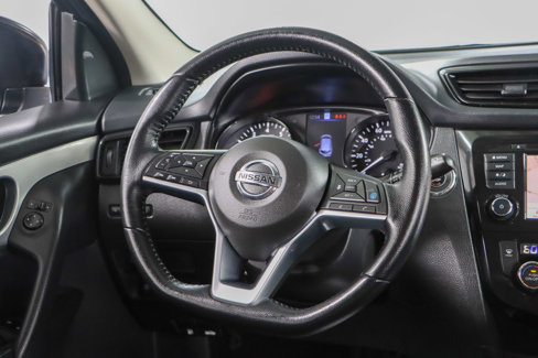 Used 2020 Nissan Rogue Sport SL image 12