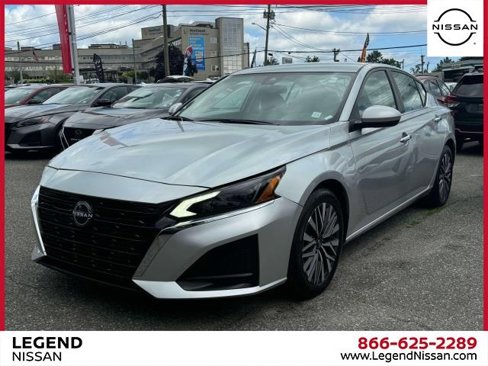 Used 2023 Nissan Altima 2.5 SV image 4