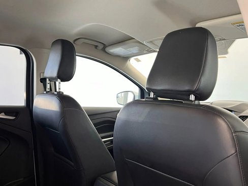 Used 2019 Ford Escape SEL image 30