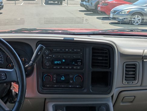 Used 2004 Chevrolet Silverado 2500 LT image 17