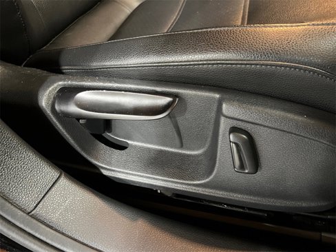 Used 2014 Volkswagen Jetta SE image 14