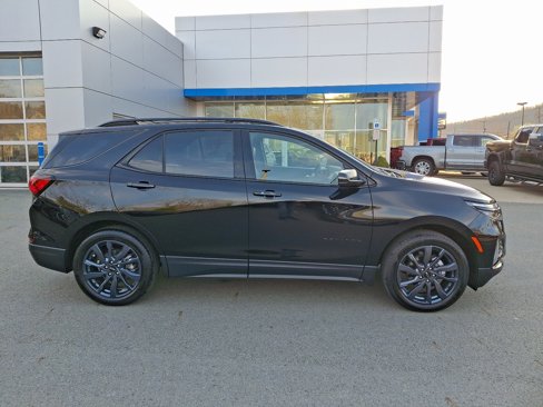 Used 2024 Chevrolet Equinox RS w/ RS Leather Package image 7