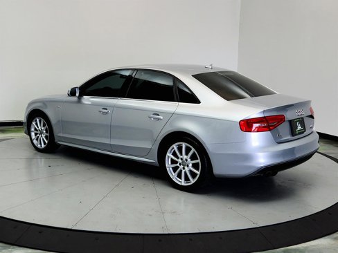 Used 2015 Audi A4 2.0T Premium image 7