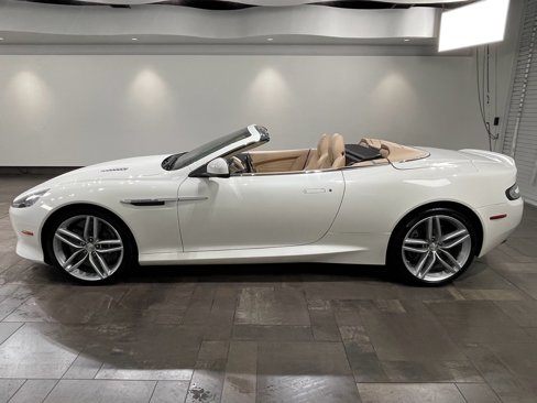 Used 2016 Aston Martin DB9 GT image 28