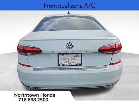 Used 2022 Volkswagen Passat 2.0T SE image 3