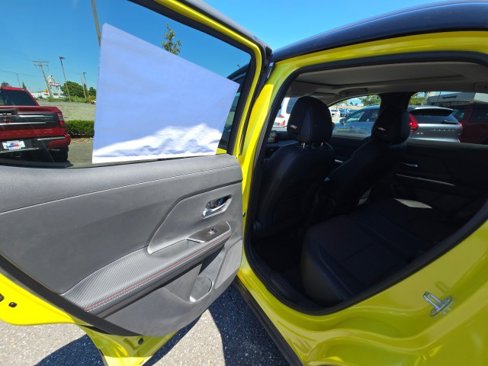 New 2025 Nissan Kicks SR w/ SR Premium Package image 16