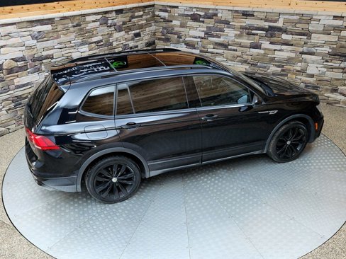 Used 2021 Volkswagen Tiguan SE R-Line image 15
