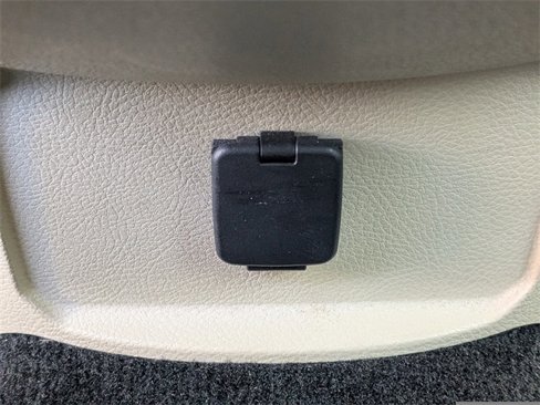 Used 2016 Ford Fusion SE image 13