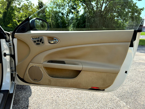 Used 2007 Jaguar XK Coupe image 15