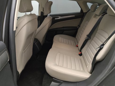 Used 2018 Ford Fusion S image 18