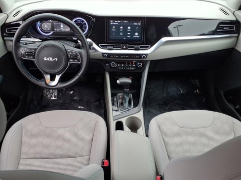 Used 2022 Kia Niro LXS image 14