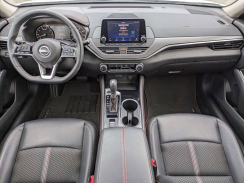 Used 2024 Nissan Altima 2.5 SR image 13