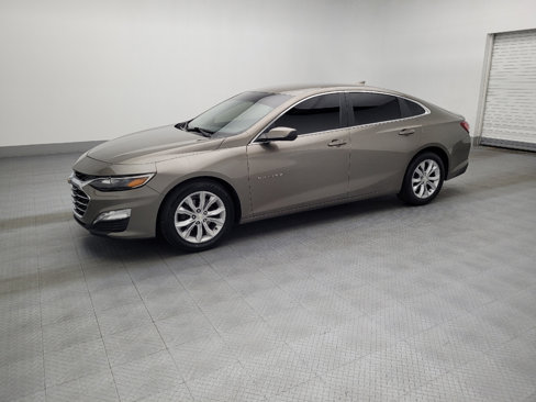 Used 2020 Chevrolet Malibu LT image 2