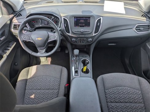 Used 2024 Chevrolet Equinox LT image 17