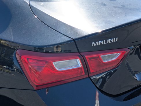 Used 2020 Chevrolet Malibu LS image 11