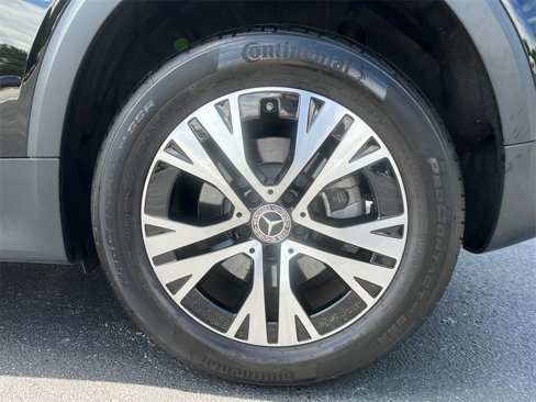 Certified 2024 Mercedes-Benz GLB 250 w/ Driver Assistance Package image 26