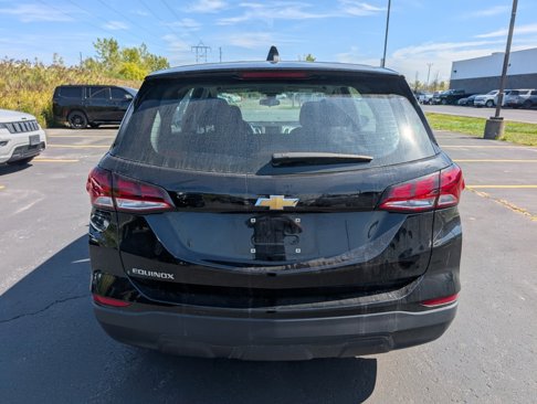 Used 2024 Chevrolet Equinox LS image 7